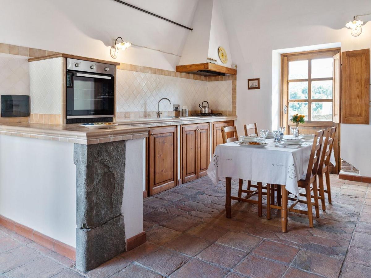 Ancient Farmhouse With Private Heated Hot Tub And Pool Villa Casola in Lunigiana Exterior foto